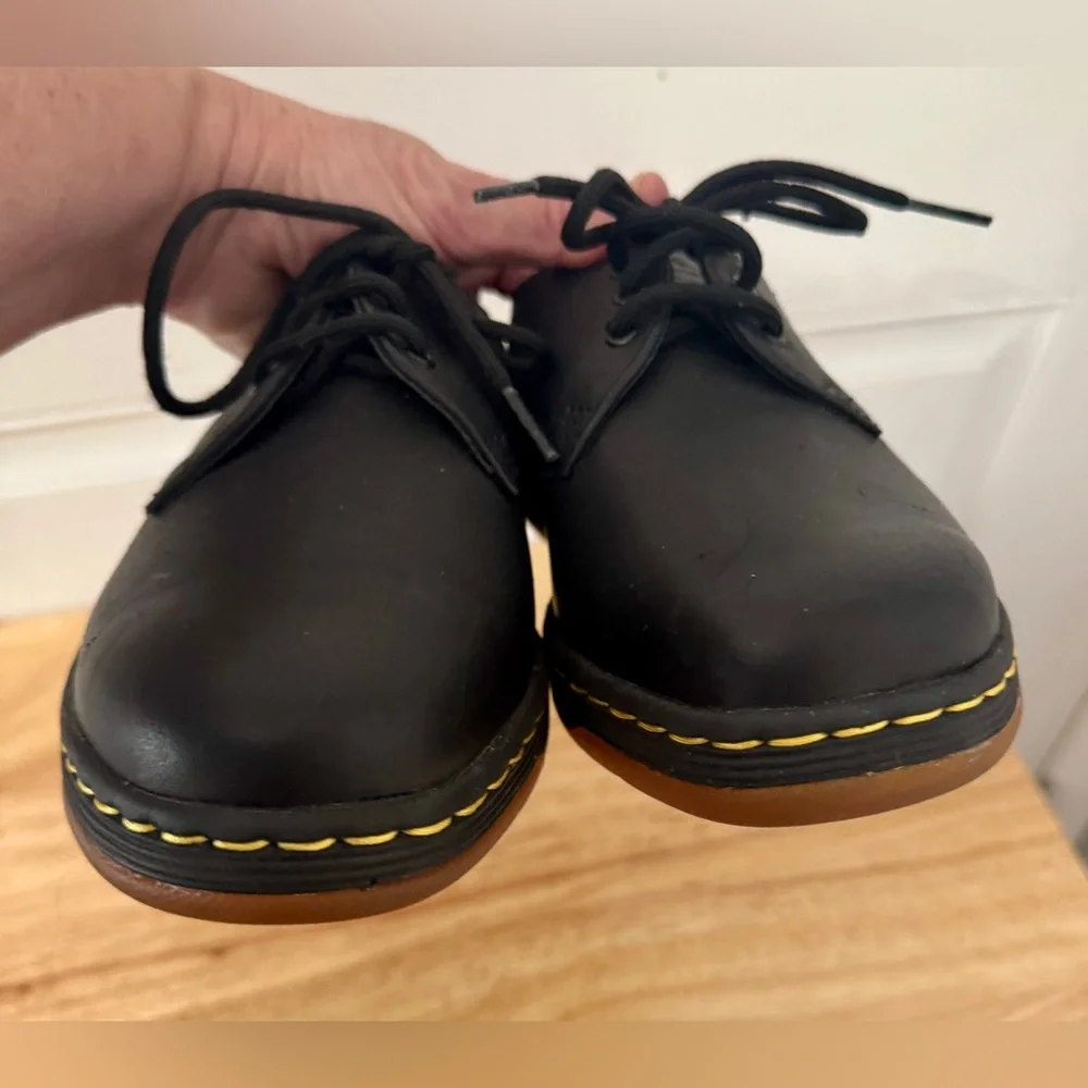 Dr. Martens Cavendish 3 Eye Men's‎ Oxford Shoe New Never Worn